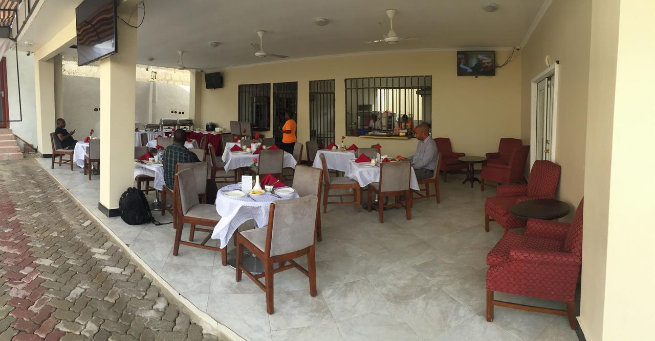 Shamool Hotel Dar es Salaam Bagian luar foto
